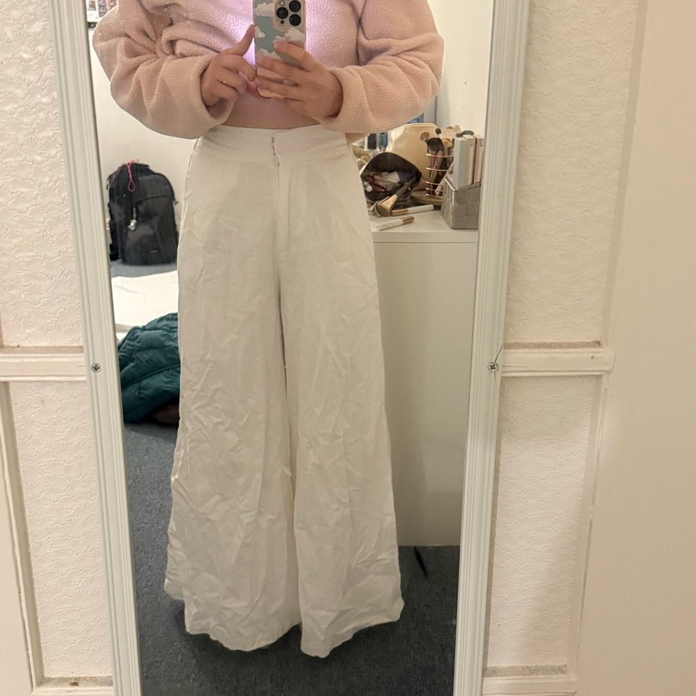 Elegant White Wide-Leg Pants